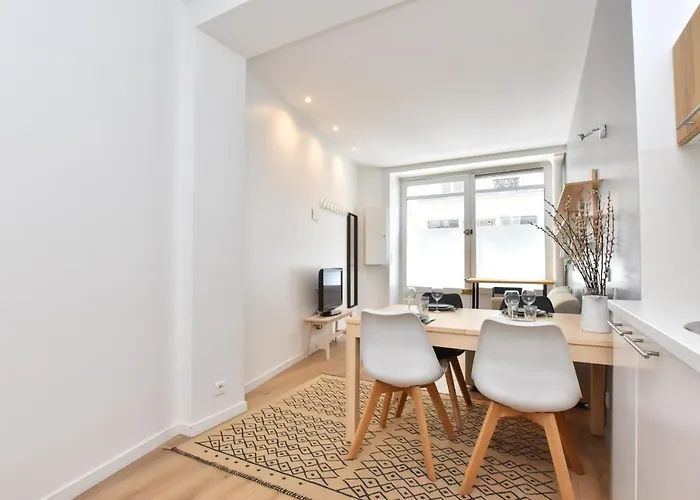Lägenhet Charming 4p - Batignolles Paris